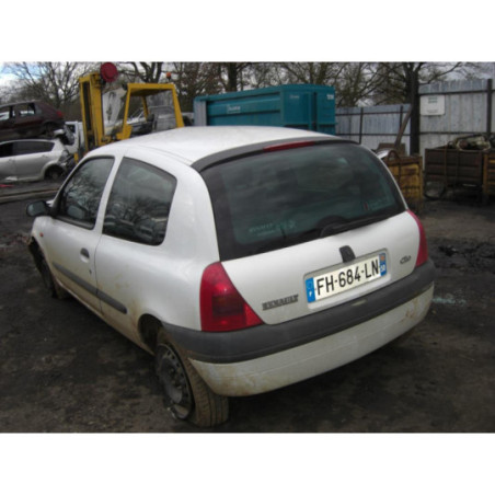 Platine feu arriere gauche RENAULT CLIO 2 PHASE 1 d’occasion