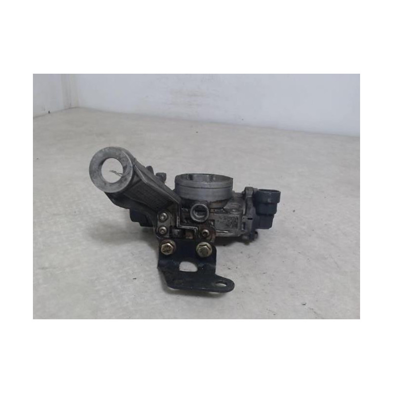 Boitier papillon RENAULT  d’occasion