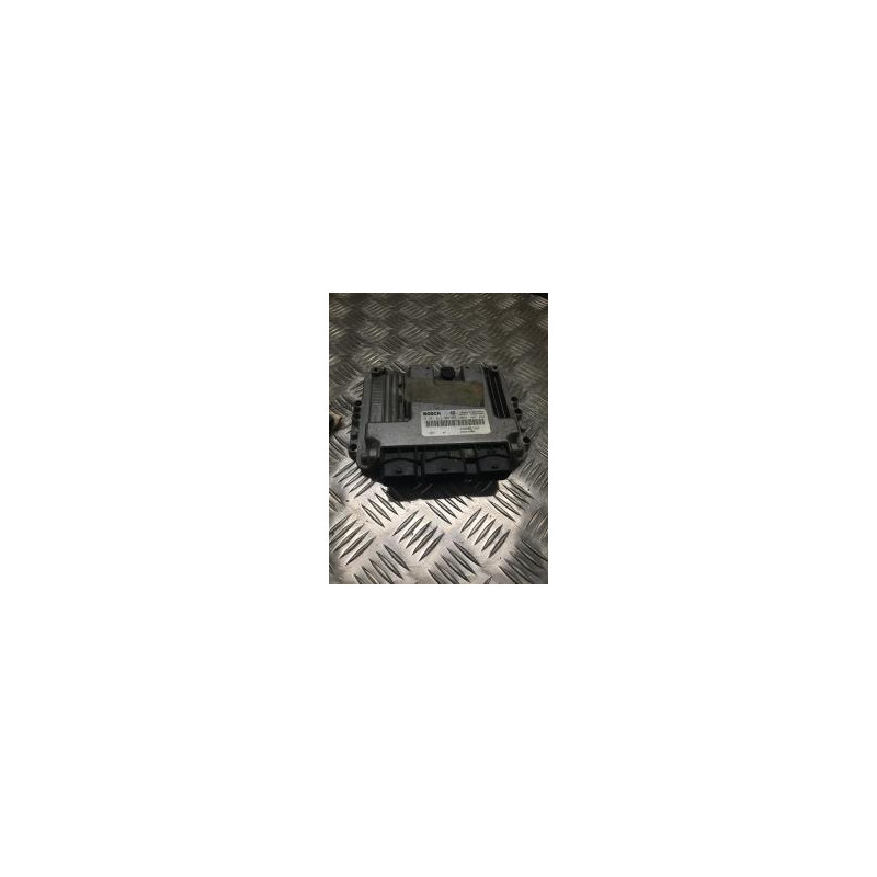 Calculateur moteur RENAULT SCENIC 2 PHASE 1 d’occasion