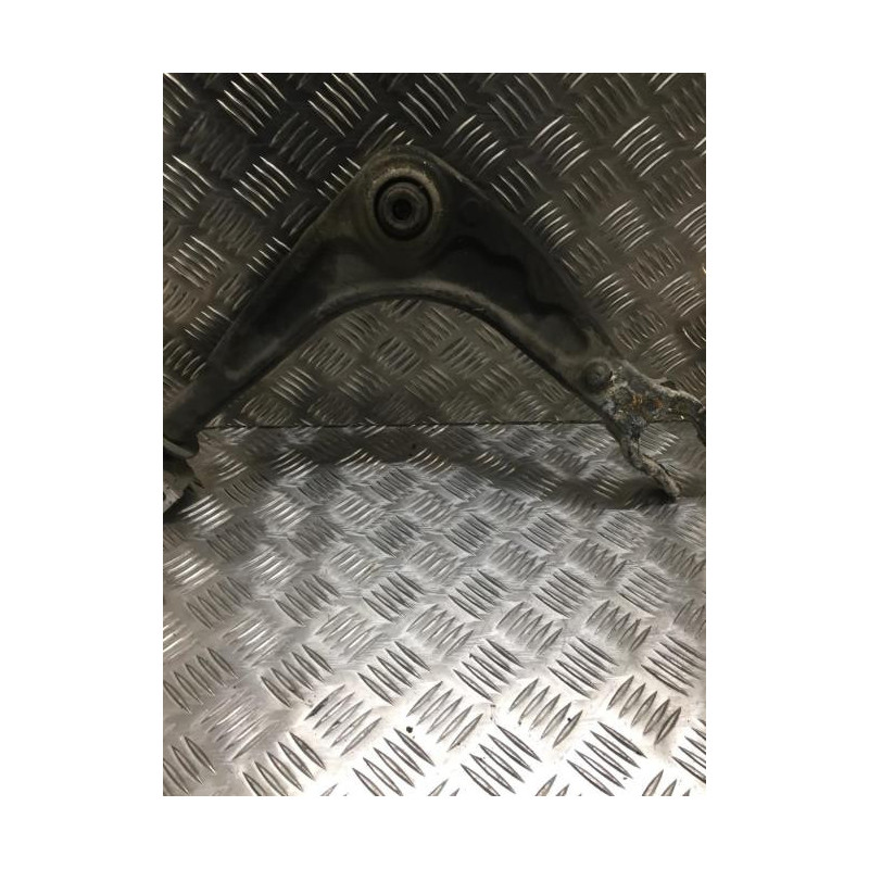 Triangle avant gauche PEUGEOT  d’occasion
