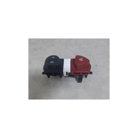 Bouton de warning RENAULT GRAND SCENIC 2 PHASE 1 d’occasion
