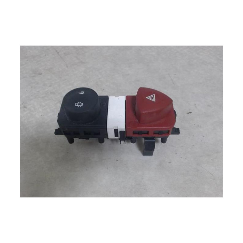 Bouton de warning RENAULT GRAND SCENIC 2 PHASE 1 d’occasion