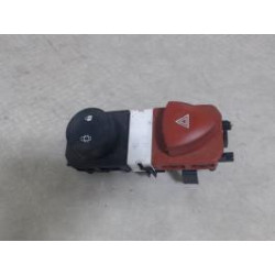 Bouton de warning RENAULT GRAND SCENIC 2 PHASE 1 d’occasion