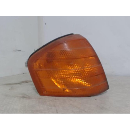 Optique avant secondaire droit (feux)(clignotant) MERCEDES 2.5 D 150 20V d’occasion