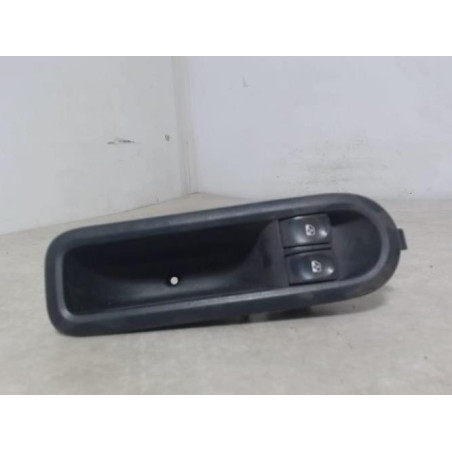 Interrupteur de leve vitre avant gauche RENAULT TWINGO 2 PHASE 1 d’occasion