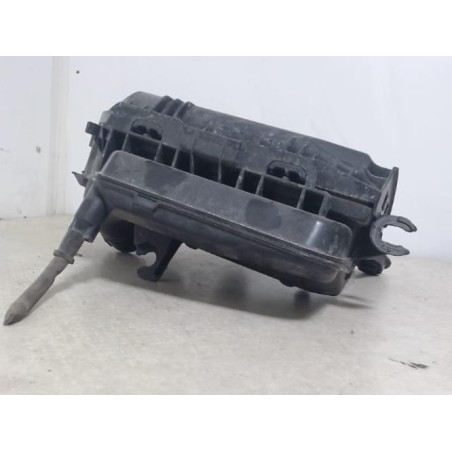 Boitier filtre a air PEUGEOT 208 1 PHASE 1 d’occasion