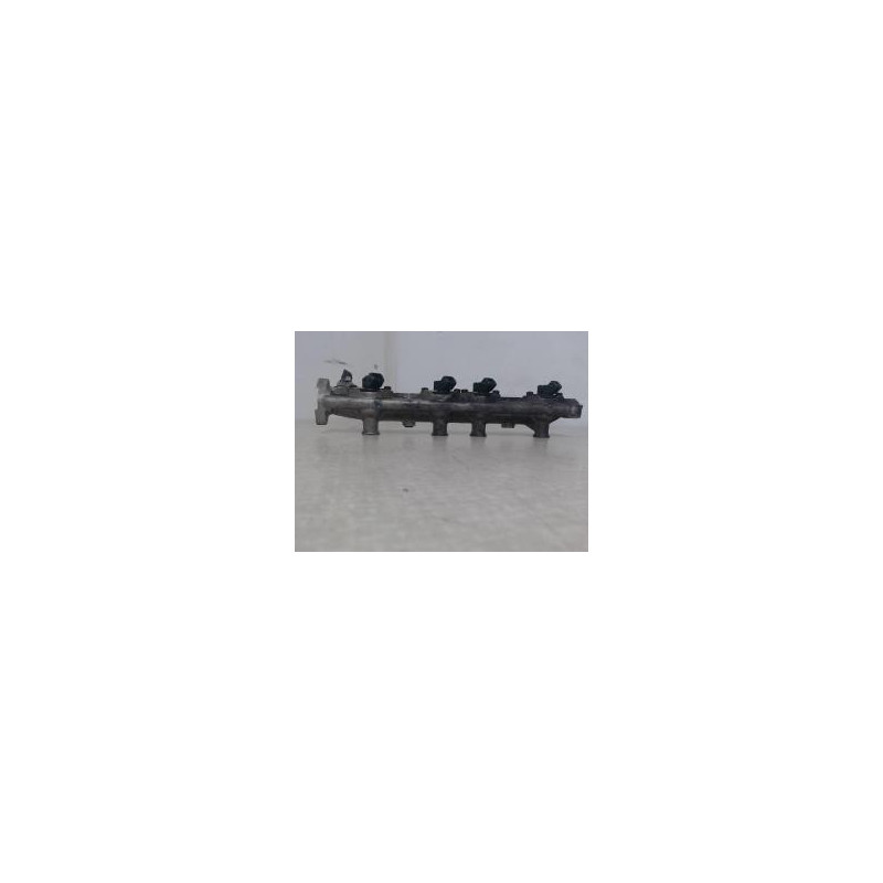 Rampe injection RENAULT LAGUNA 1 PHASE 2 d’occasion