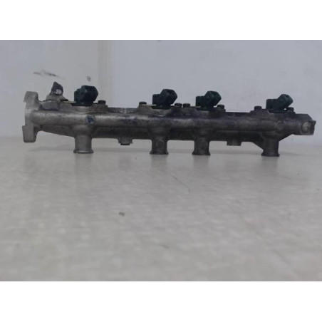 Rampe injection RENAULT LAGUNA 1 PHASE 2 d’occasion