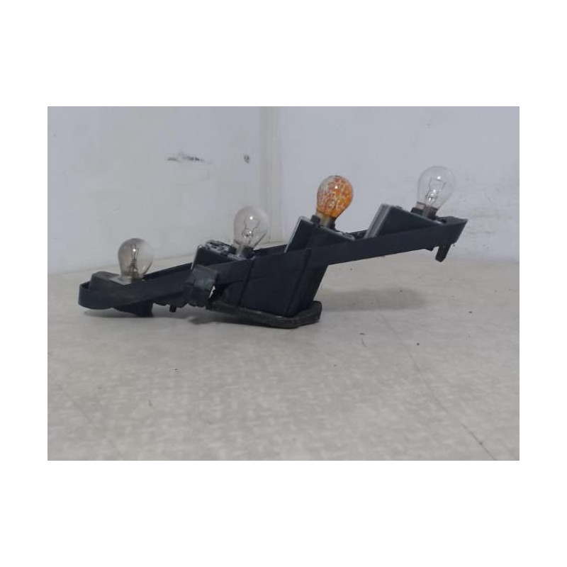 Platine feu arriere droit RENAULT GRAND SCENIC 2 PHASE 2 d’occasion