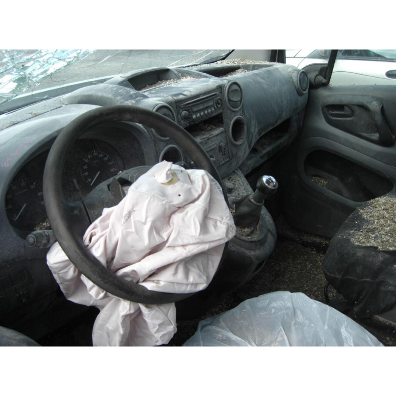 Bras essuie glace avant droit CITROEN BERLINGO 2 PHASE 1 d’occasion