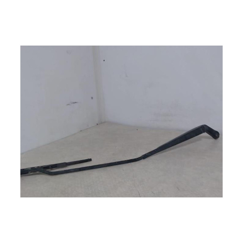 Bras essuie glace avant droit AUDI A3 1 PHASE 2 d’occasion