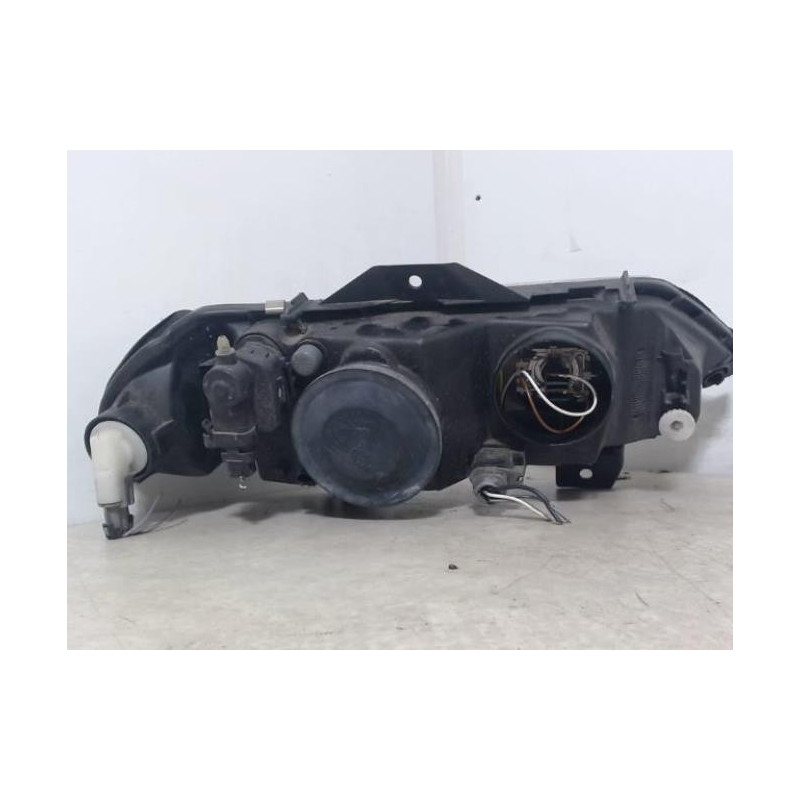 Optique avant principal gauche (feux)(phare) RENAULT LAGUNA 1 PHASE 2 d’occasion