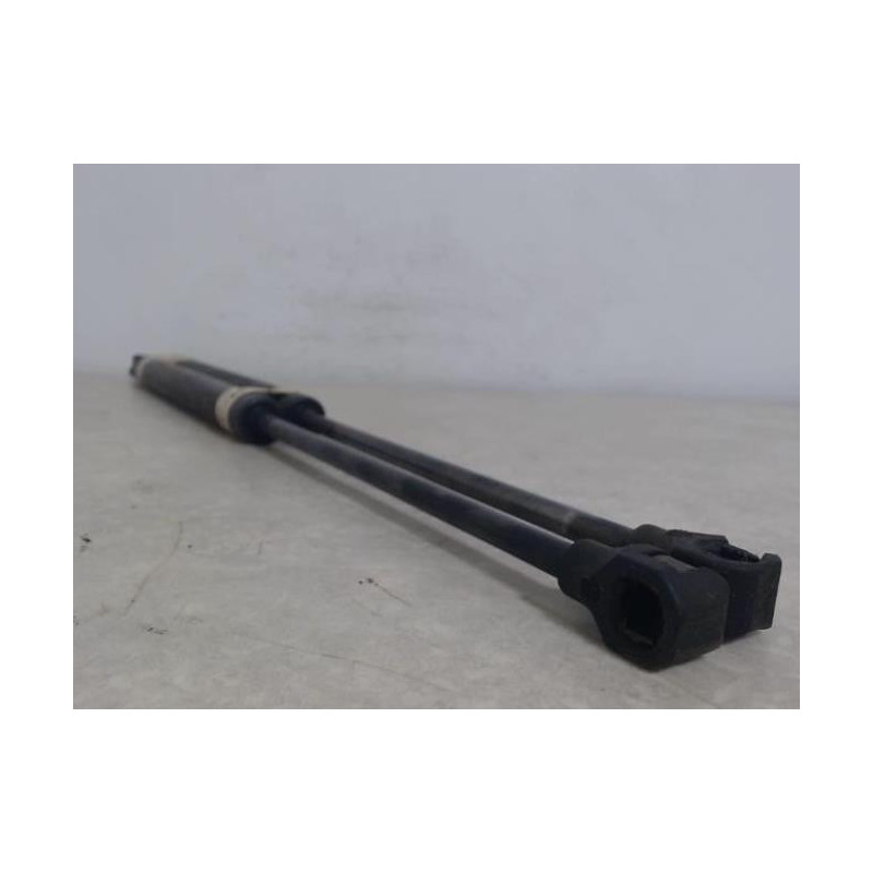 Verin de coffre RENAULT CLIO 1 PHASE 1 d’occasion