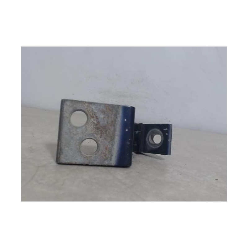 Charniere de porte avant gauche PEUGEOT 106 PHASE 2 d’occasion