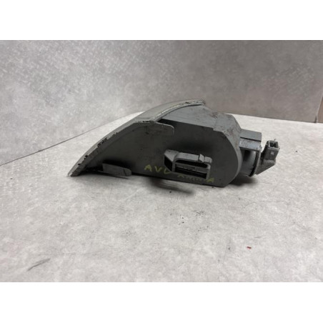 Optique avant secondaire droit (feux)(clignotant) CITROEN XANTIA PHASE 1 d’occasion