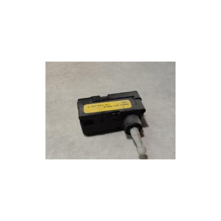 Commande de reglage hauteur de phare FORD FIESTA 4 PHASE 1 d’occasion