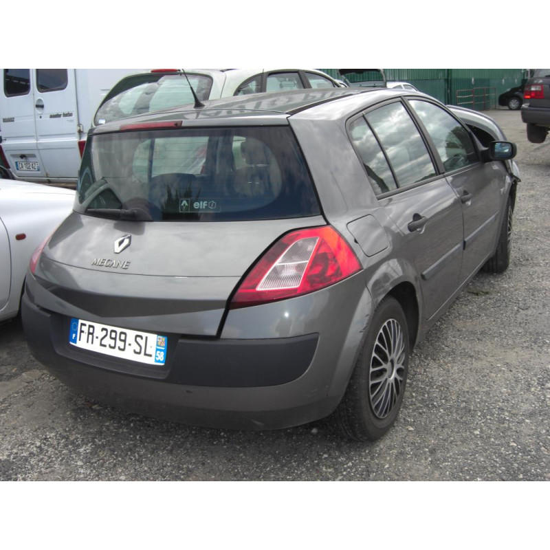 Boitier eau RENAULT MEGANE 2 PHASE 1 d’occasion