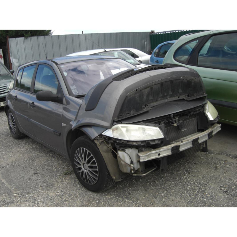 Boitier eau RENAULT MEGANE 2 PHASE 1 d’occasion