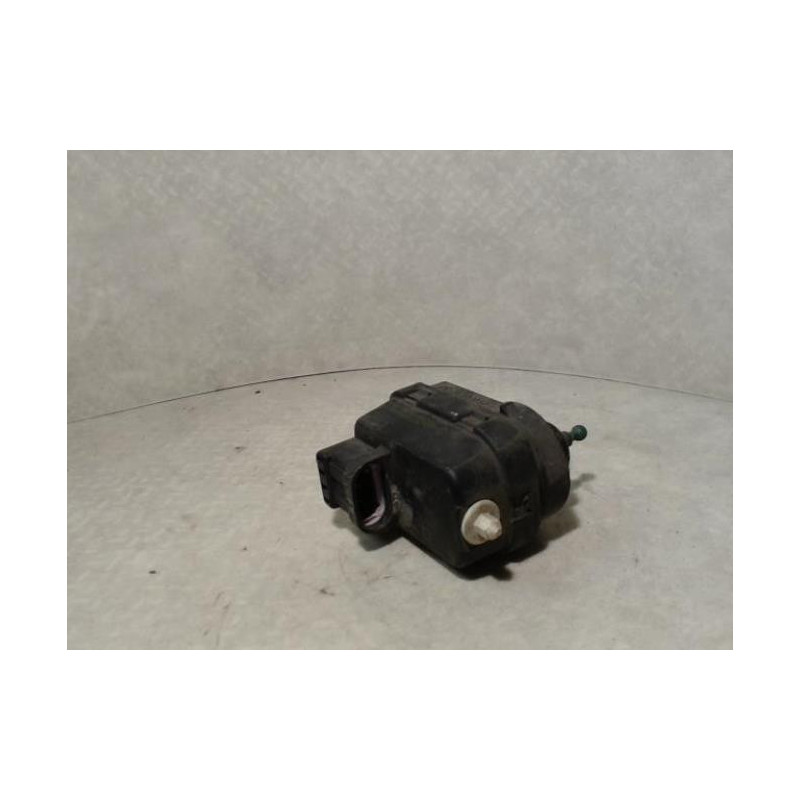 Commande de reglage hauteur de phare RENAULT MEGANE 1 PHASE 1 d’occasion