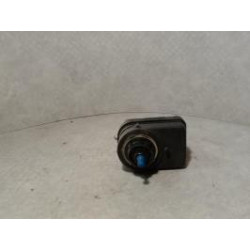Commande de reglage hauteur de phare RENAULT CLIO 2 PHASE 1 d’occasion