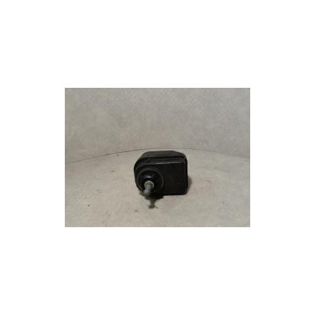 Commande de reglage hauteur de phare RENAULT SAFRANE PHASE 1 d’occasion