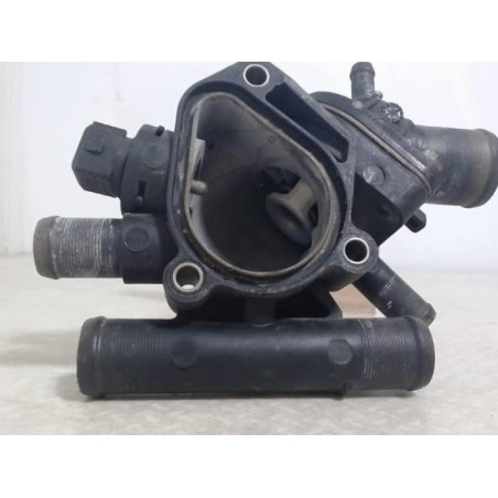 Boitier eau RENAULT CLIO 2 PHASE 1 d’occasion