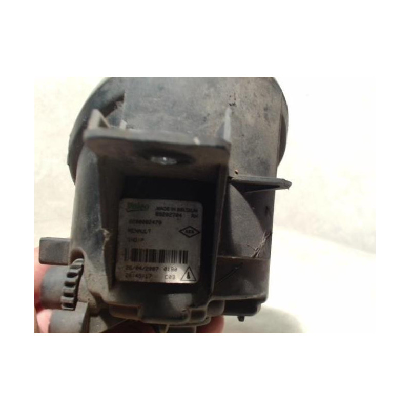 Anti brouillard droit (feux) RENAULT CLIO 3 PHASE 1 d’occasion