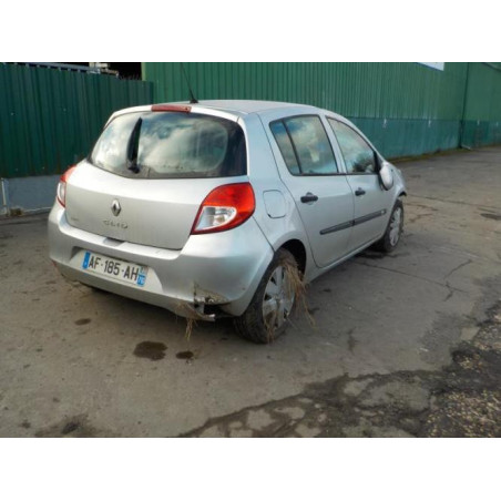 Anti brouillard gauche (feux) RENAULT CLIO 3 PHASE 1 d’occasion