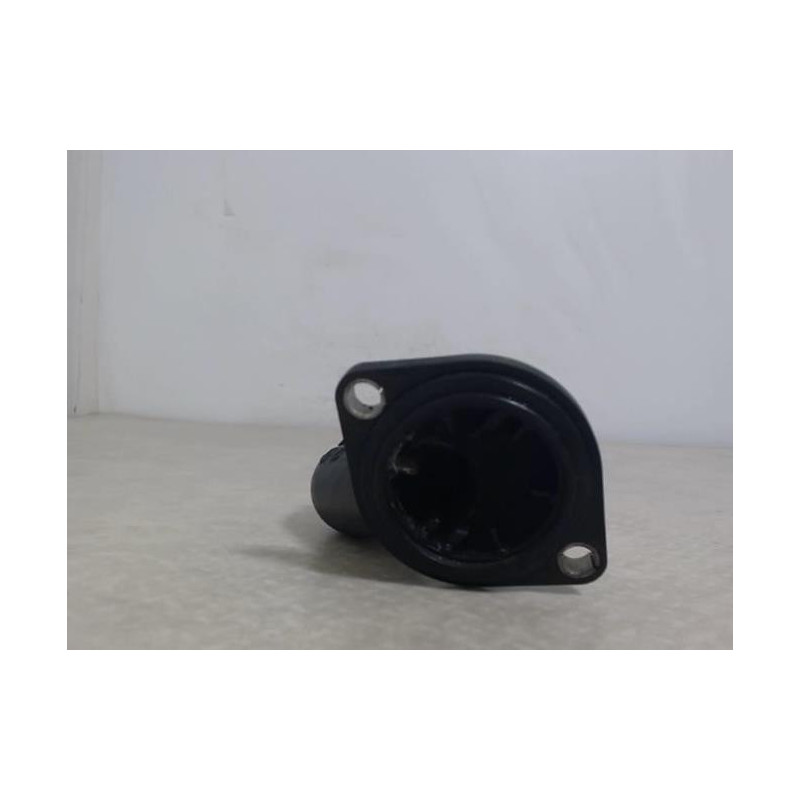 Boitier eau VOLKSWAGEN GOLF 4 d’occasion