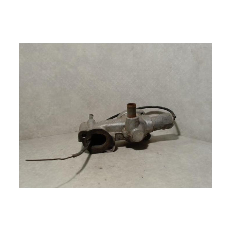 Boitier eau FORD COURRIER 3 PHASE 1 d’occasion