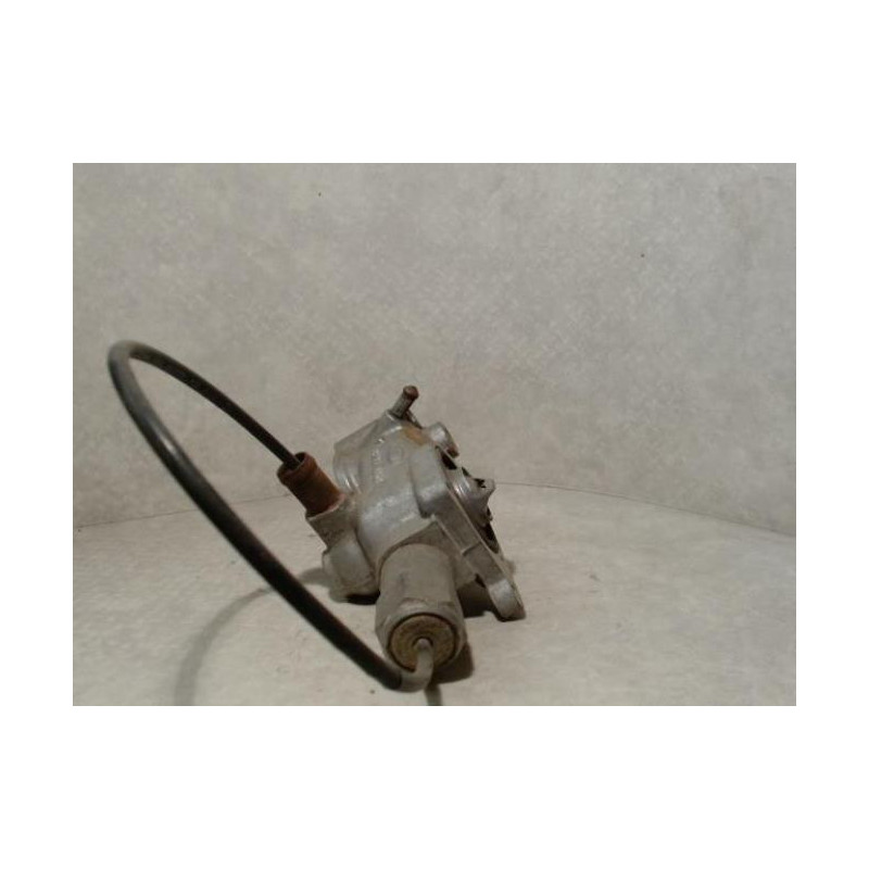 Boitier eau FORD MONDEO 1 PHASE 1 d’occasion