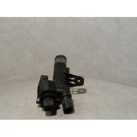Boitier eau RENAULT CLIO 2 PHASE 2 d’occasion
