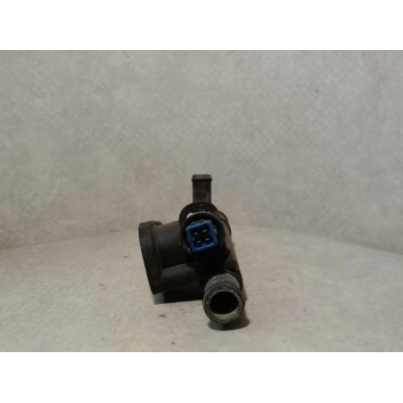 Boitier eau VOLKSWAGEN GOLF 4 d’occasion