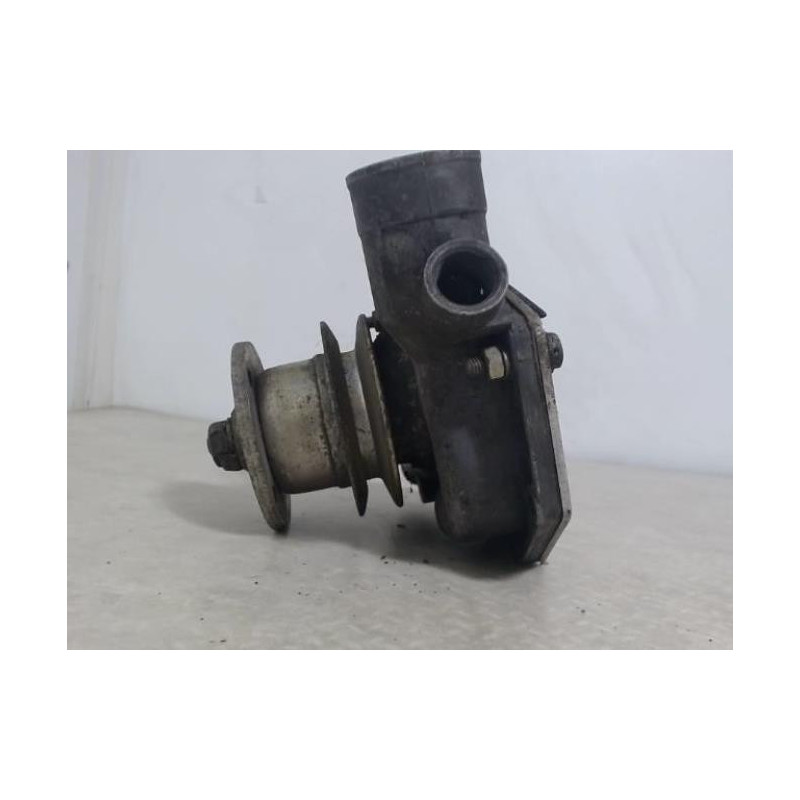 Pompe à eau PEUGEOT  d’occasion