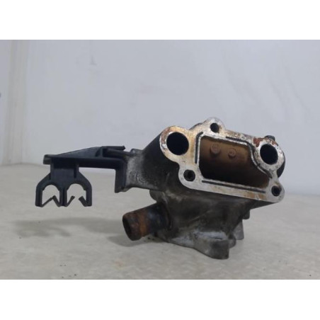 Boitier eau RENAULT CLIO 1 PHASE 1 d’occasion