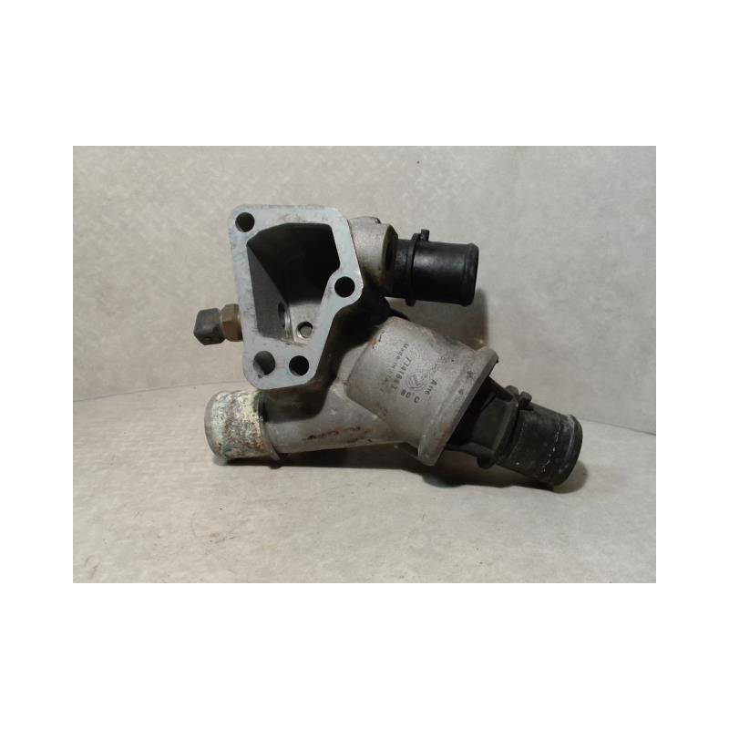 Boitier eau FIAT PUNTO 1 PHASE 2 d’occasion