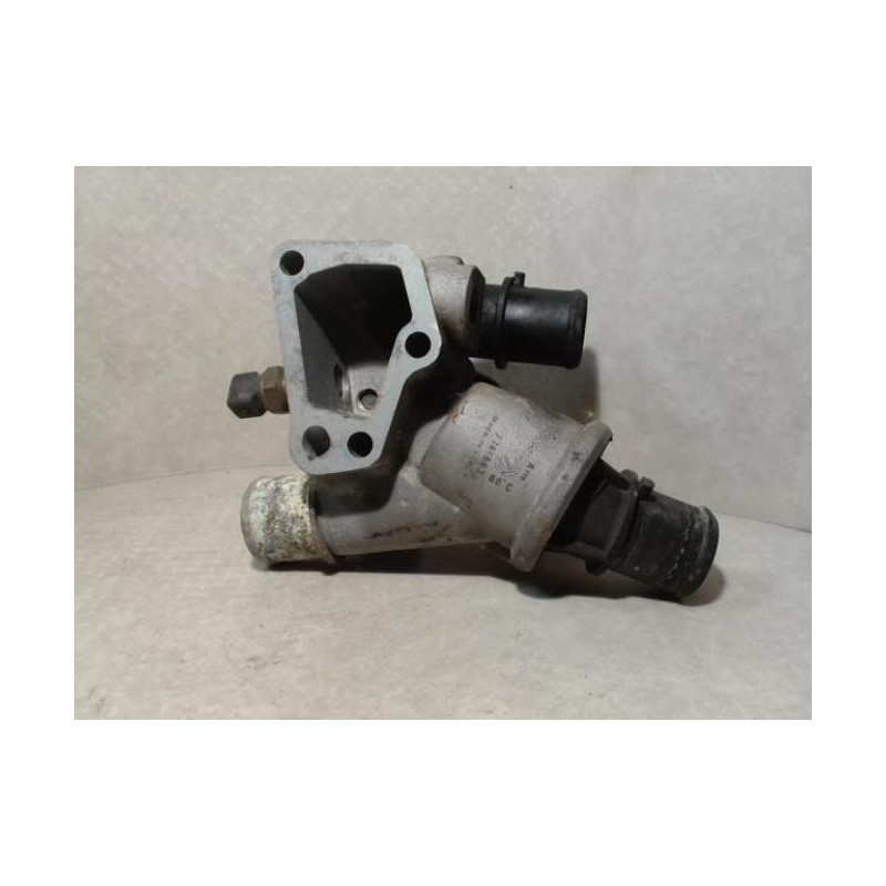 Boitier eau FIAT PUNTO 1 PHASE 2 d’occasion