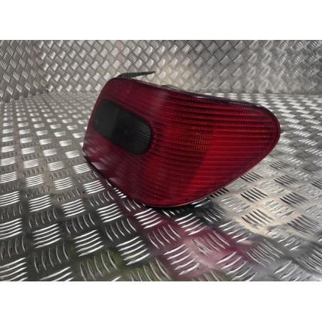 Feu arriere principal droit (feux) CITROEN XSARA PHASE 1 d’occasion
