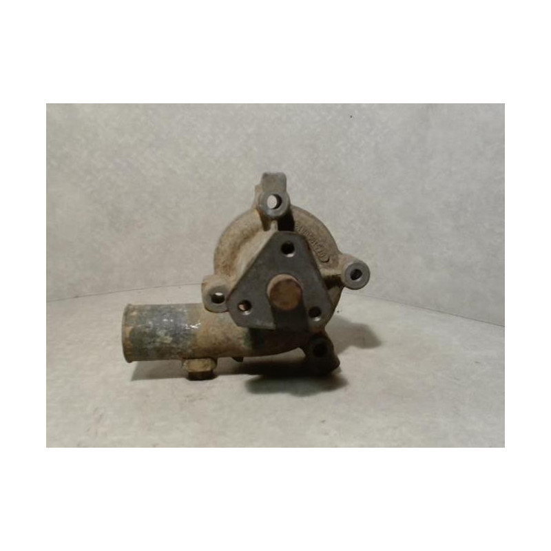 Pompe à eau PEUGEOT 309 PHASE 2 d’occasion