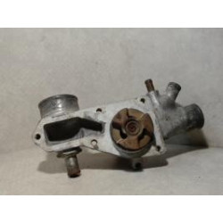 Pompe à eau PEUGEOT 404 d’occasion