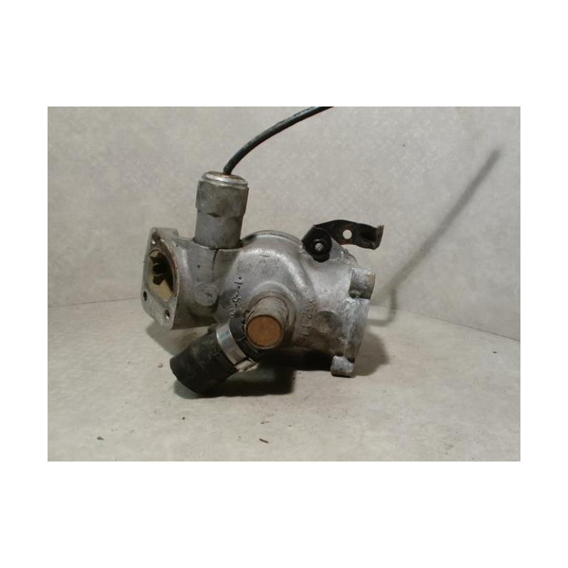 Boitier eau PEUGEOT 306 PHASE 1 d’occasion