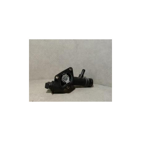 Boitier eau RENAULT CLIO 3 PHASE 1 d’occasion