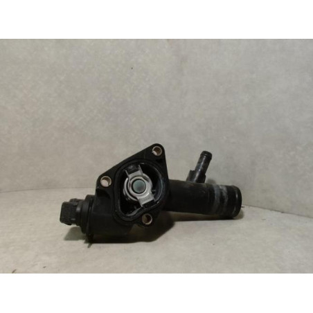 Boitier eau RENAULT CLIO 3 PHASE 1 d’occasion