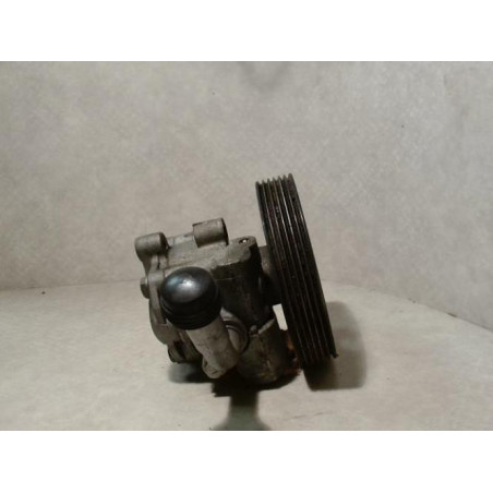 Pompe de direction FORD FIESTA 5 PHASE 2 d’occasion