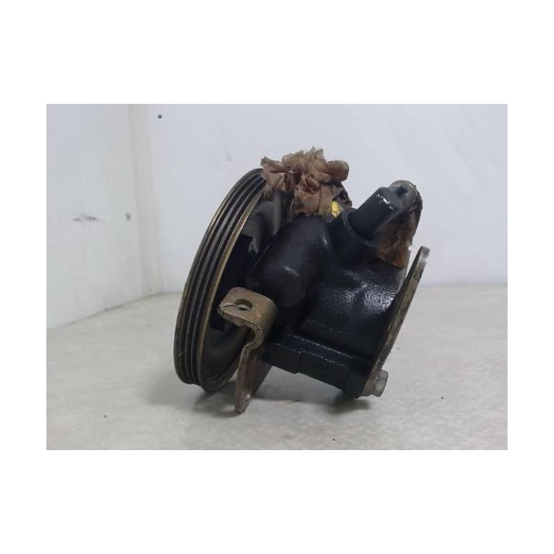 Pompe de direction FIAT PUNTO 1 PHASE 2 d’occasion