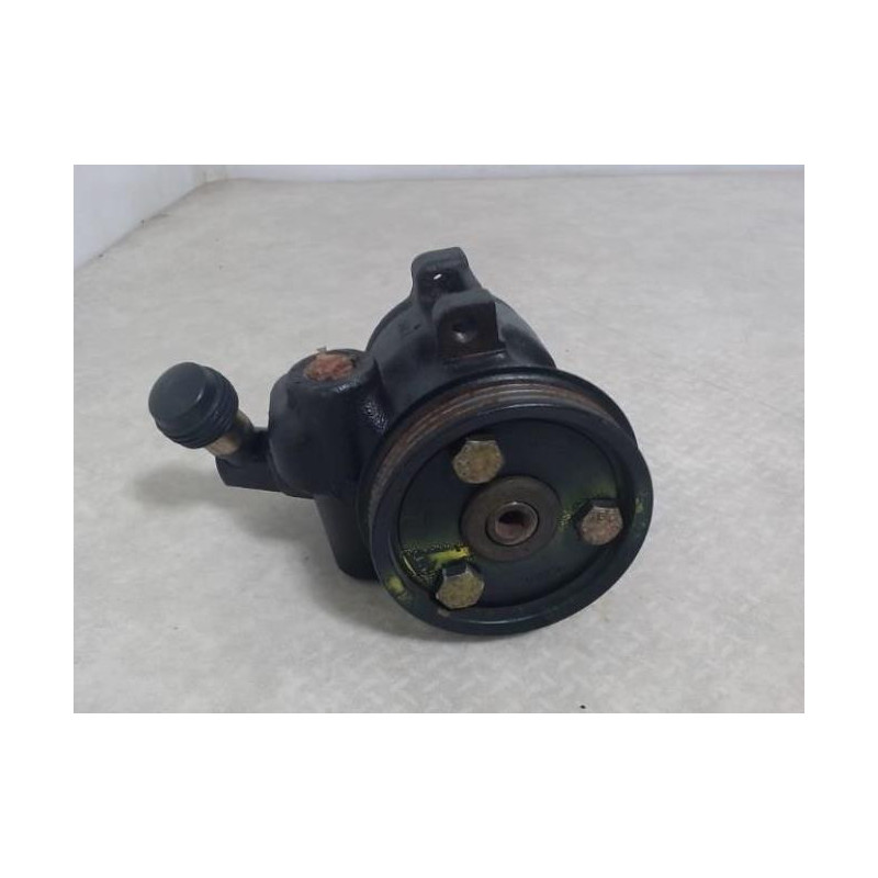 Pompe de direction FORD FIESTA 3 PHASE 1 d’occasion