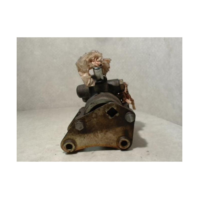 Pompe de direction PEUGEOT 205 PHASE 2 d’occasion