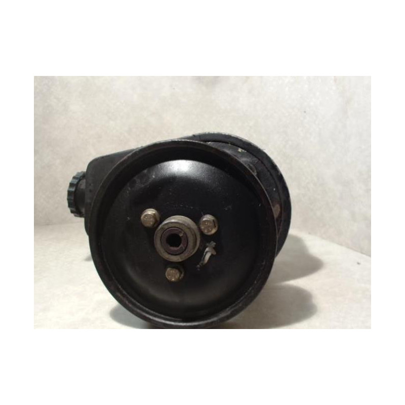 Pompe de direction RENAULT SCENIC 1 PHASE 1 d’occasion