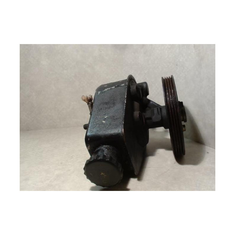 Pompe de direction RENAULT SCENIC 1 PHASE 1 d’occasion