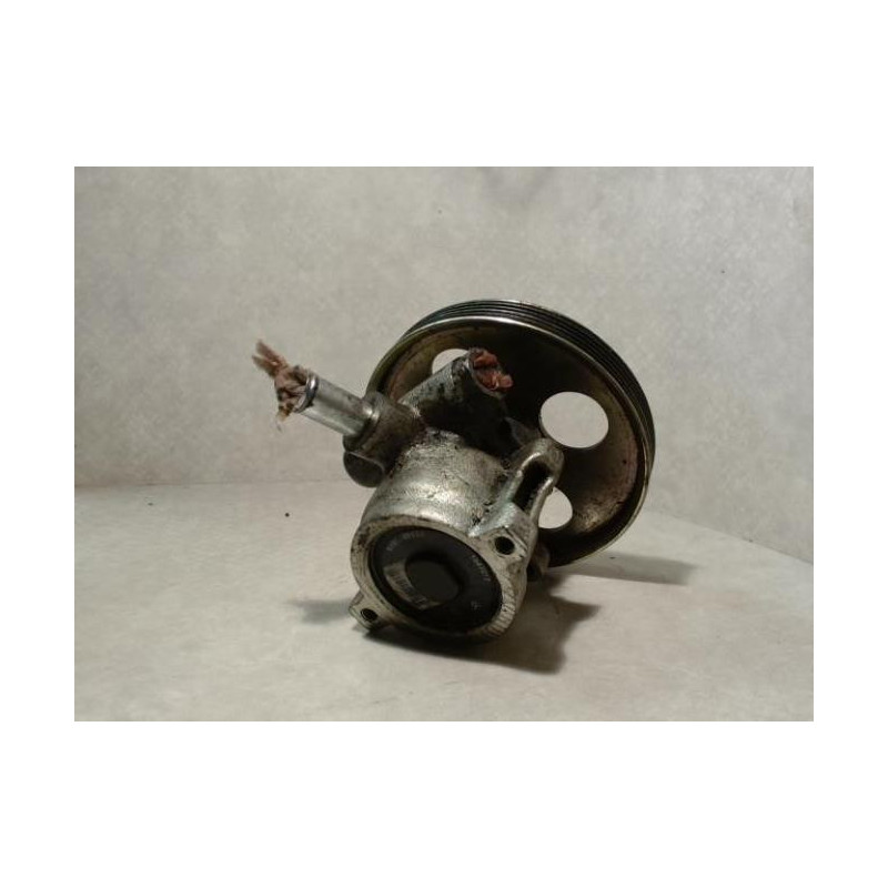 Pompe de direction PEUGEOT 306 BREAK d’occasion
